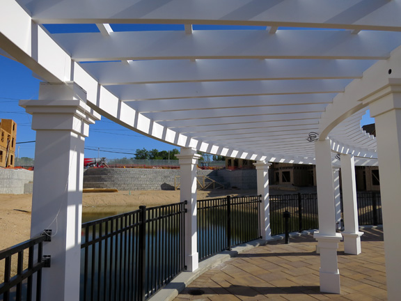 curved pergola.