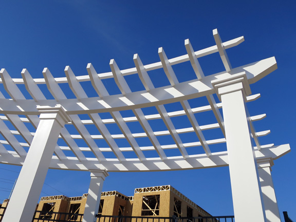 curved pergola.